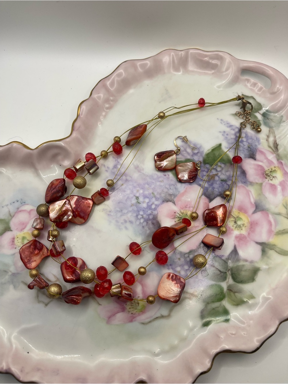 Red Multi-Strand Shell & Bead Necklace and Earring Set‎